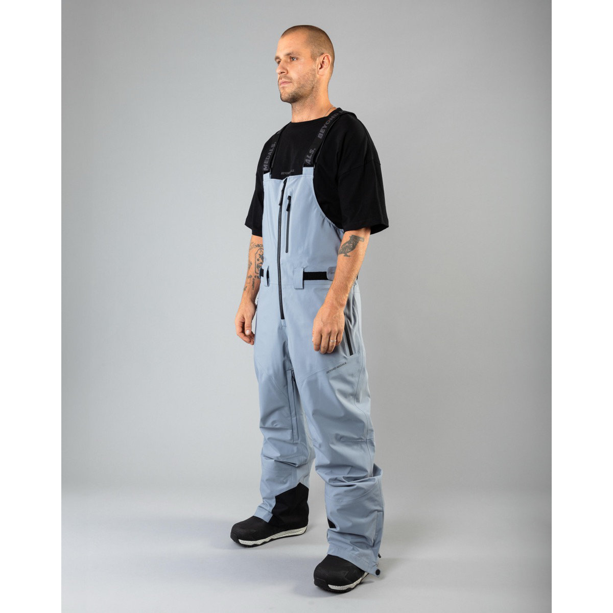 Bekleidung, Hosen, Person, Jeans, Stehend