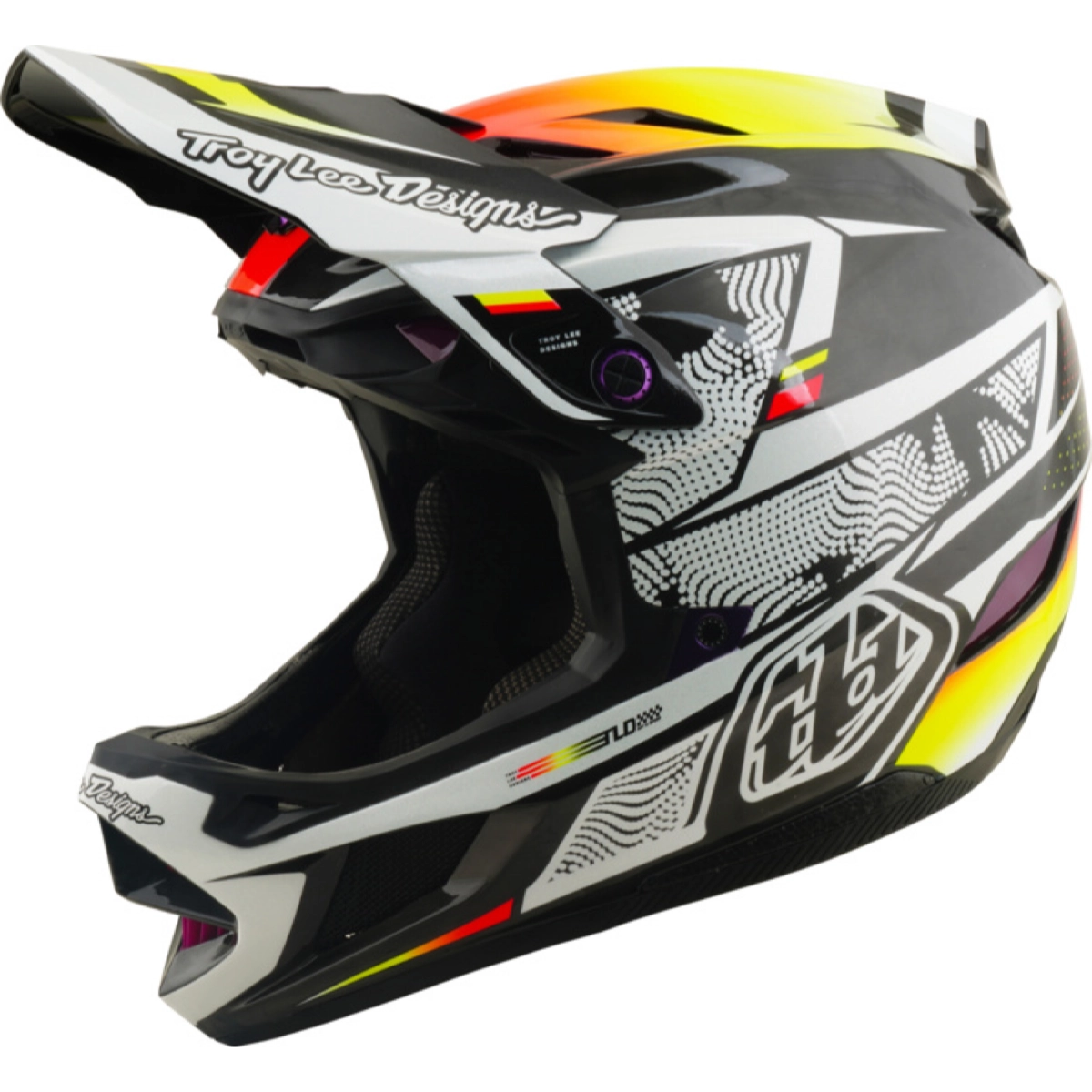 D4 Carbon Helmet W/Mips D4 Carbon Helmet W/Mips