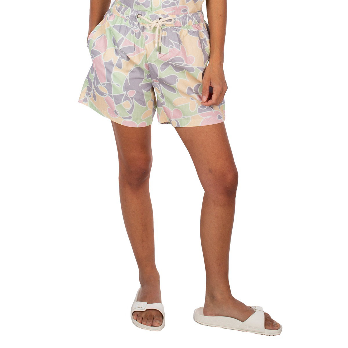 Resoria Short