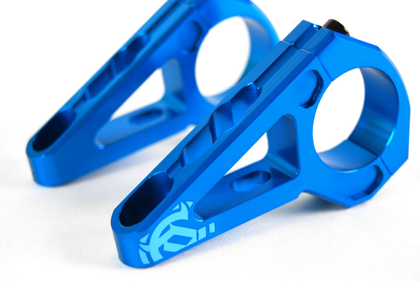 Locust Dm Stem Blue