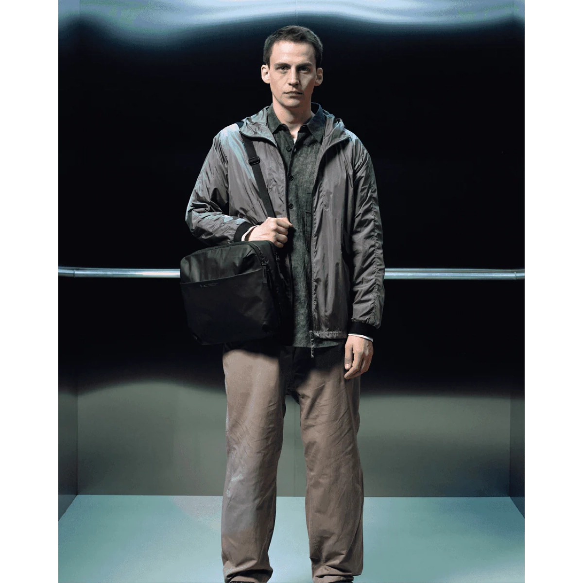 Ramverk Laptop Organizer 16 Ramverk Laptop Organizer 16