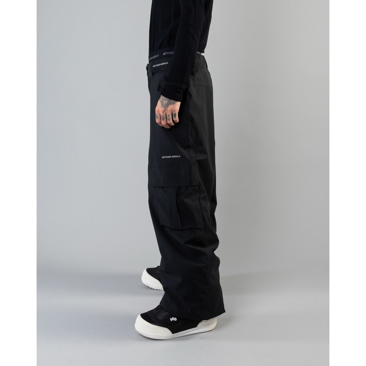 Hosen, Mantel, Erwachsener, Mann, Person