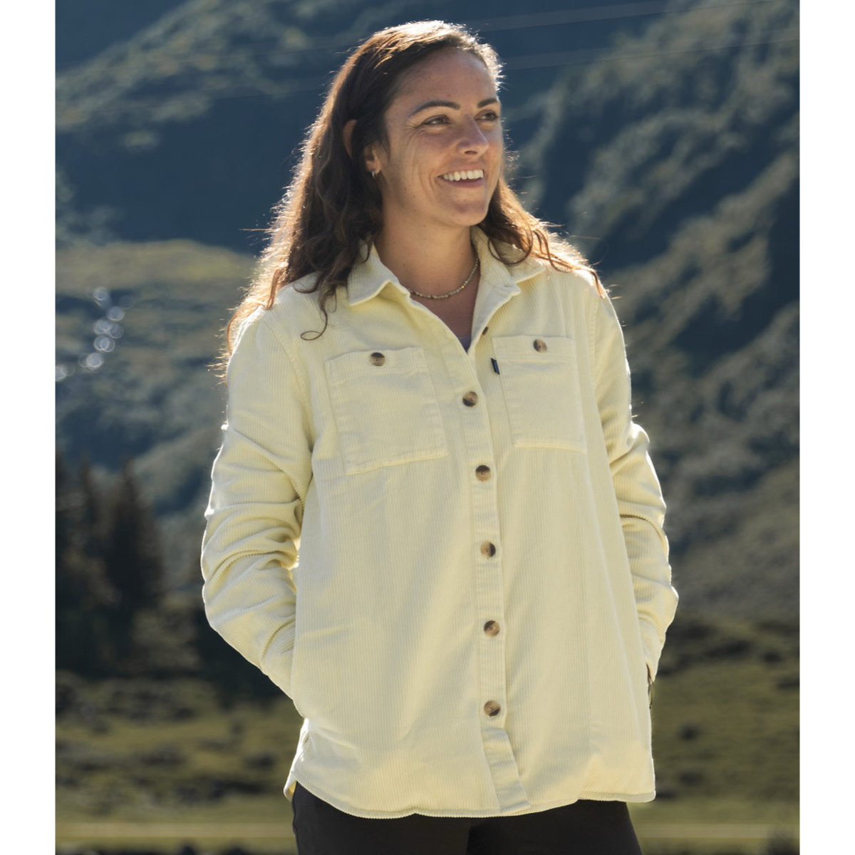 Cord Overshirt Hemd, Langarm, Ärmel, Kopf, Lächeln