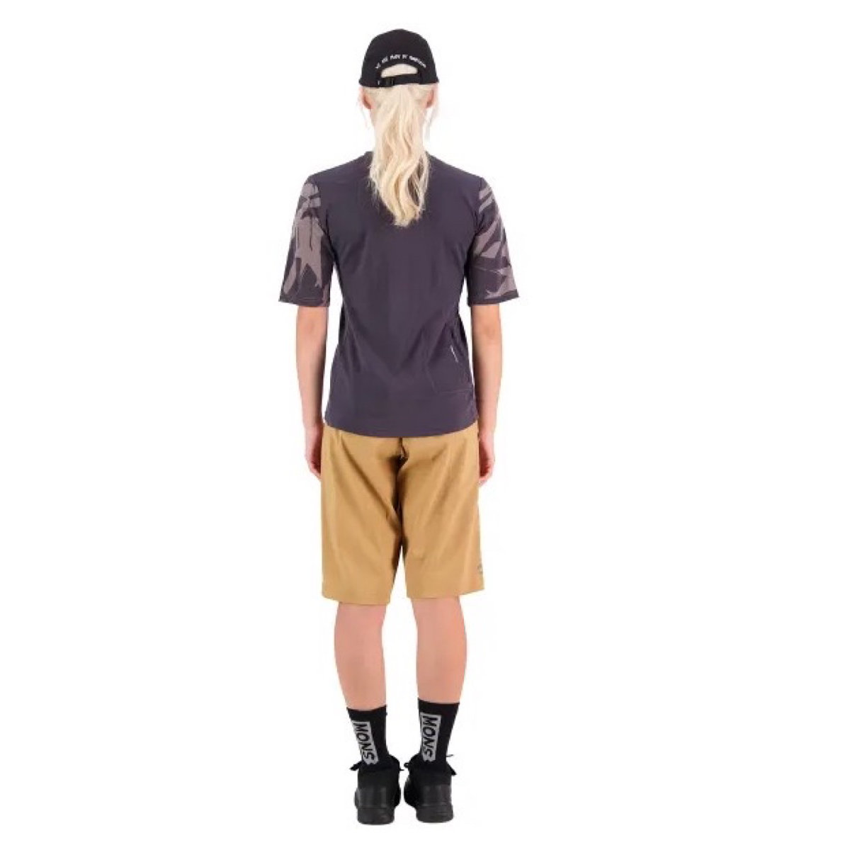 Bekleidung, Kurze Hosen, Person, Strandmode