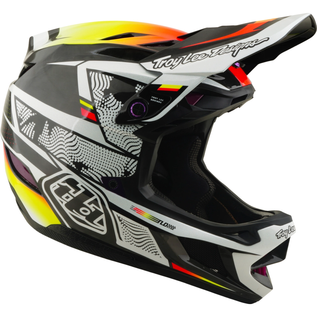 D4 Carbon Helmet W/Mips D4 Carbon Helmet W/Mips