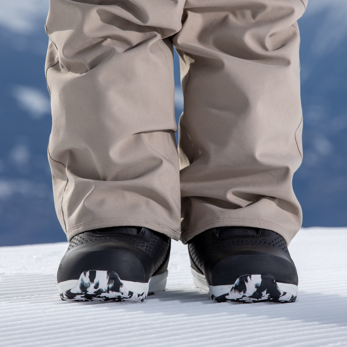 Rift APX Hosen, Schuh, Person, Gehen, Turnschuh