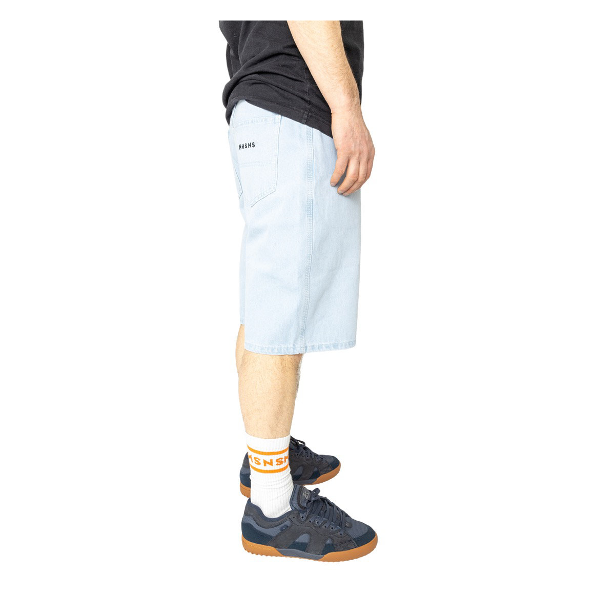 Kurze Hose, Schuh, Sneaker, Rock, Person