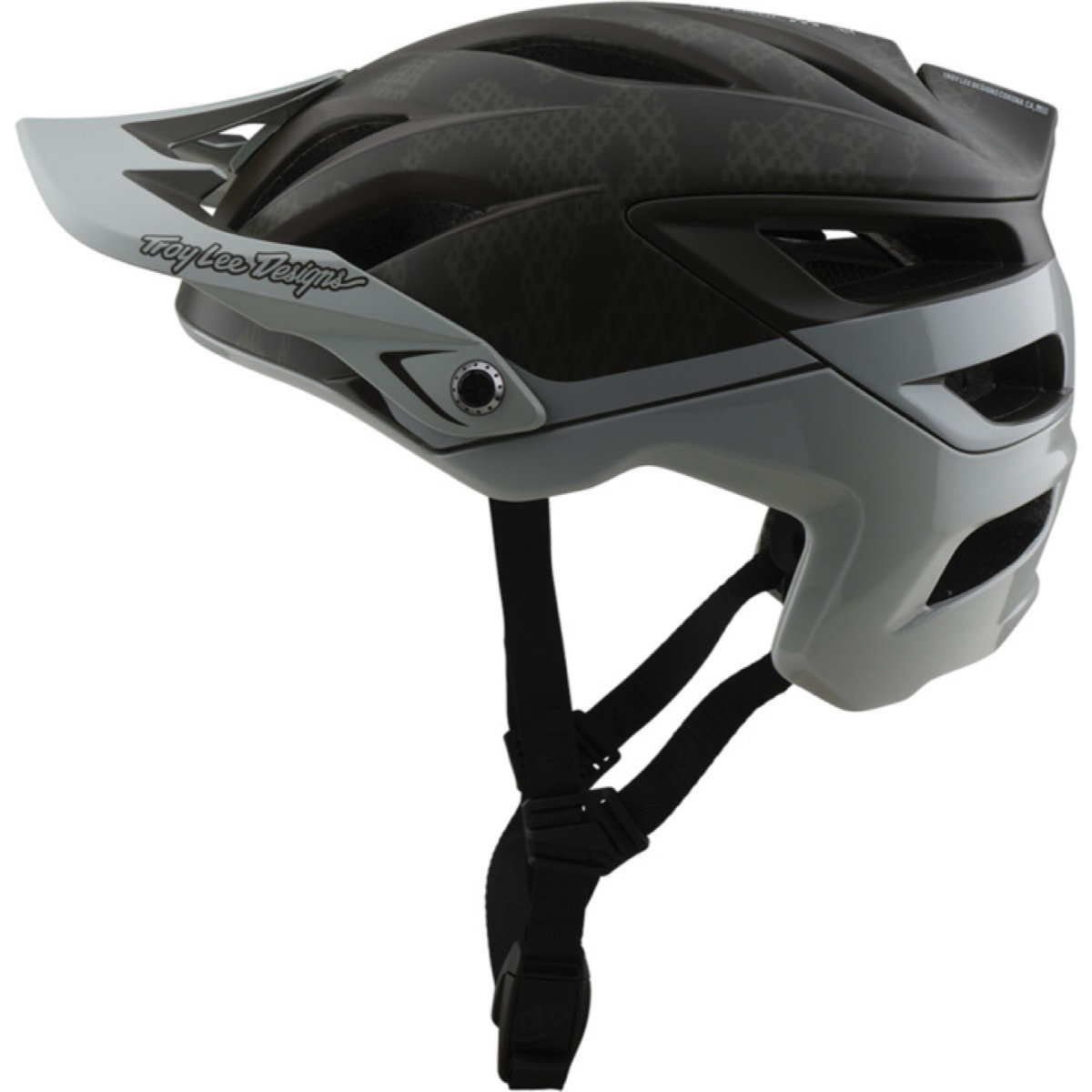 A3 Helmet W/MIPS