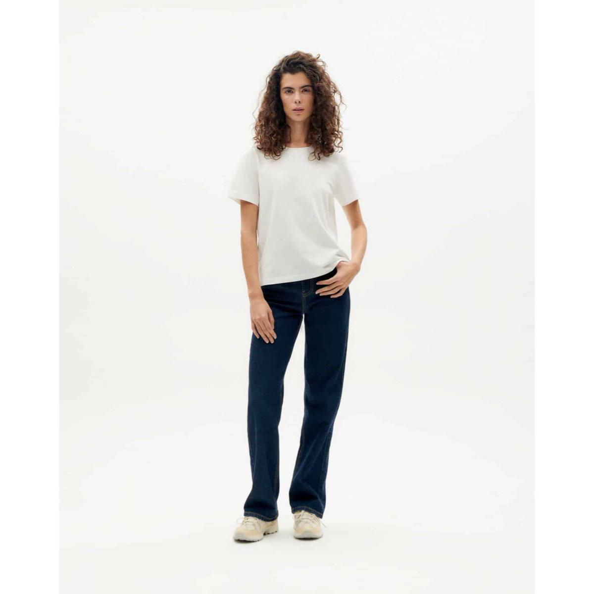 Hosen, Bluse, Person, T-shirt, Stehend