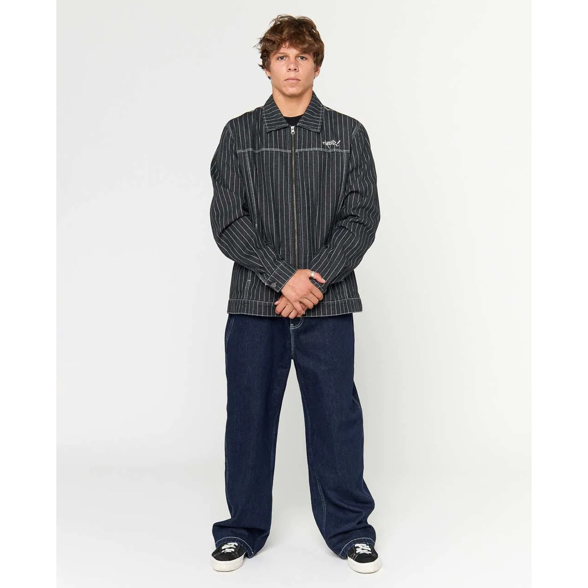 Hosen, Person, Stehend, Anzug, Langarm