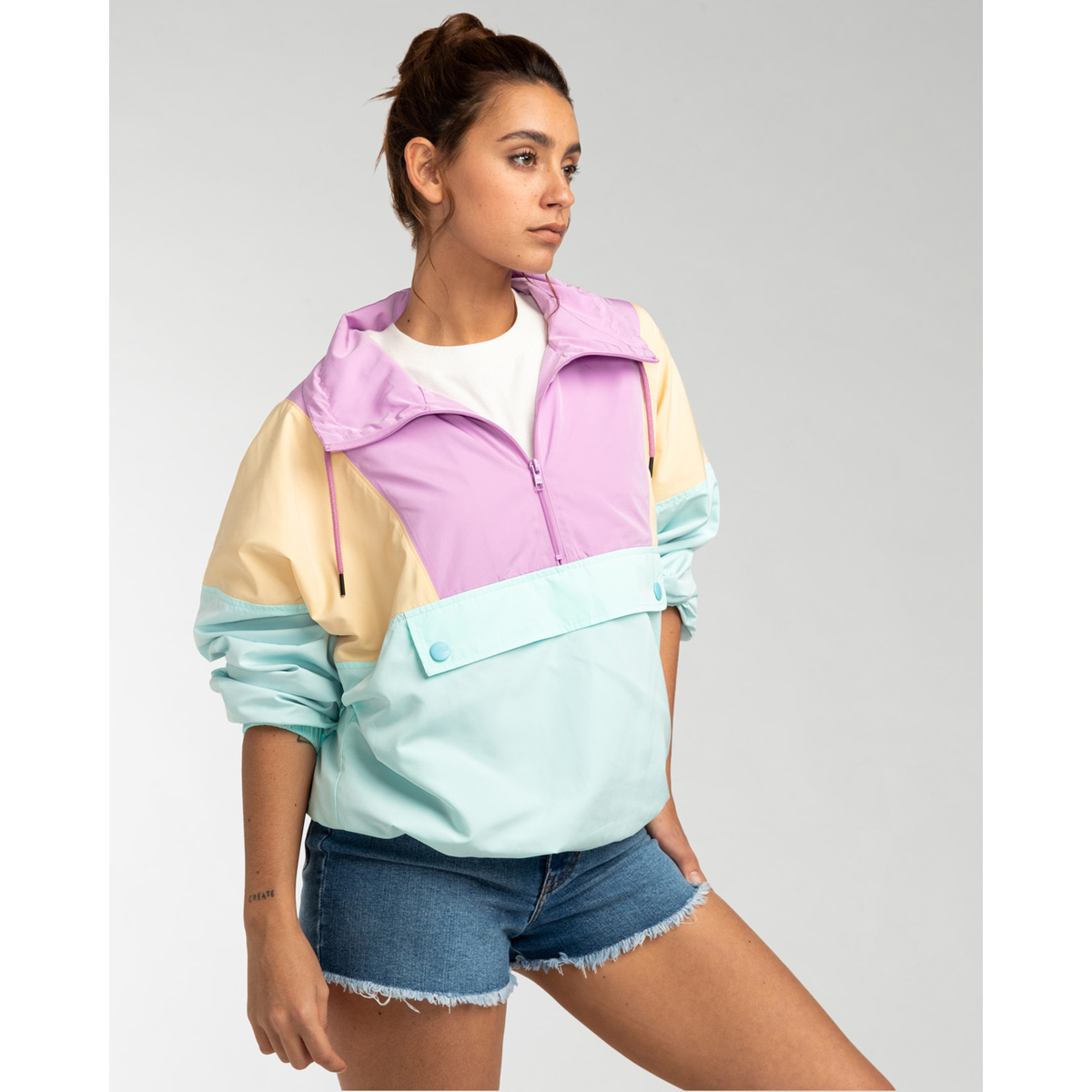 Bluse, Kurze Hosen, Weste, Mantel, Sweatshirt