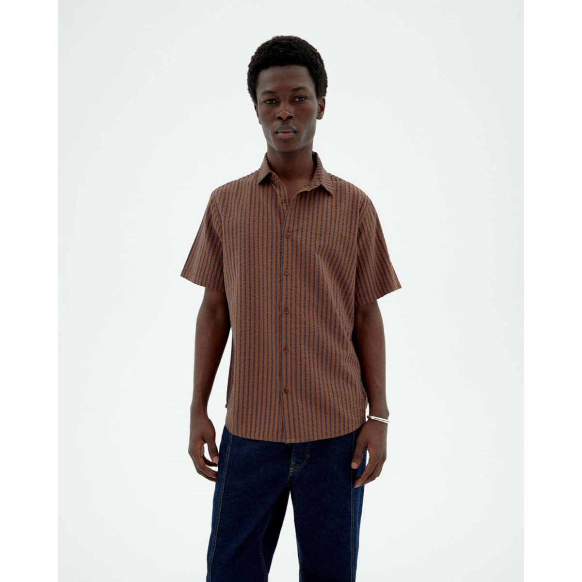 Tom Shirt Hemd, Person, Kleid, Hemd, Jeanshose, Ärmel